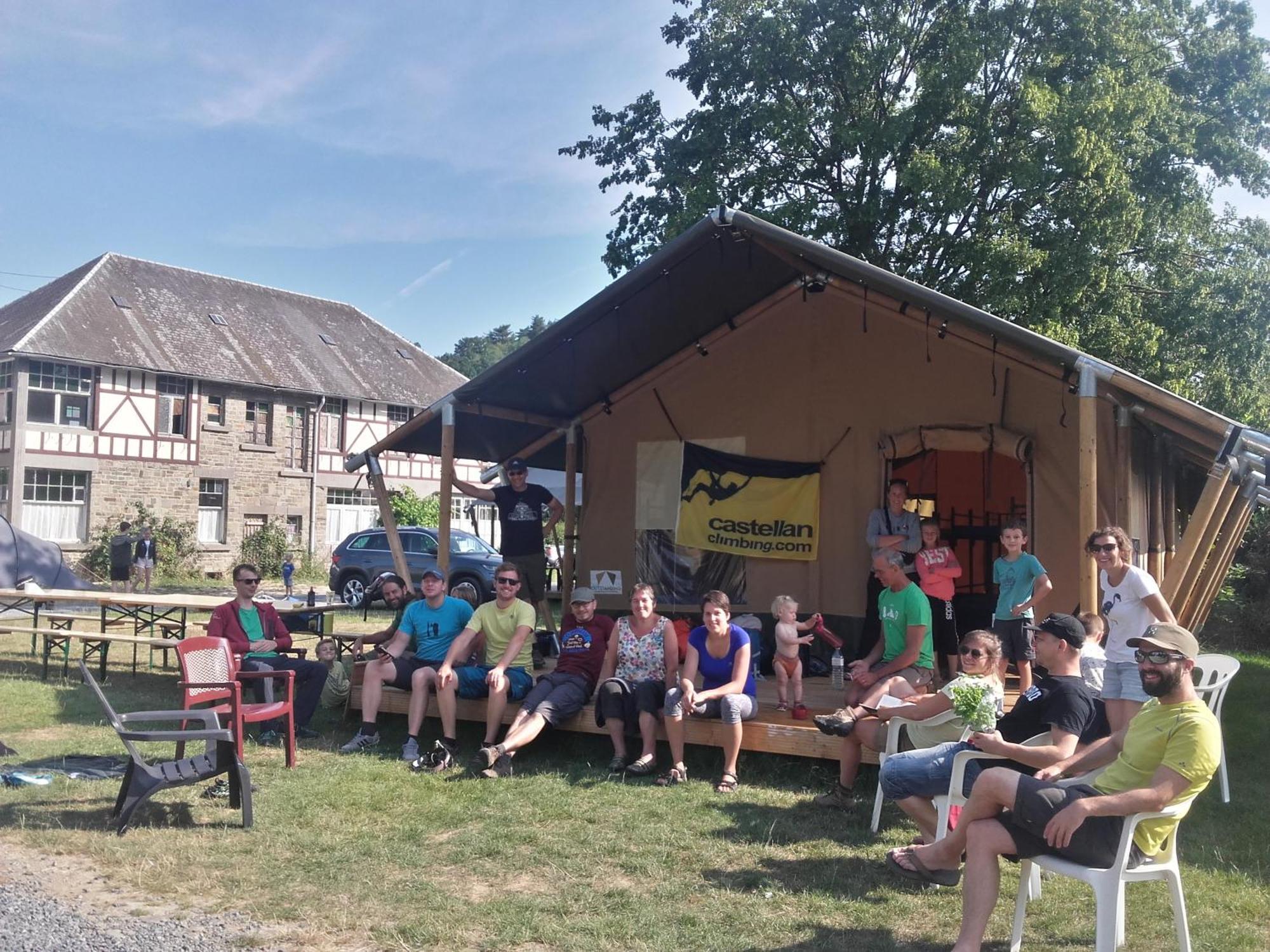 Camping Village Sy Ferrières Exteriér fotografie